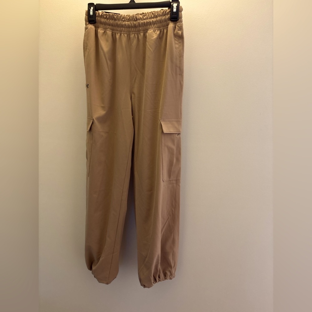 Under Armour‎ Cargo Jogger Pants Tan XS NWT